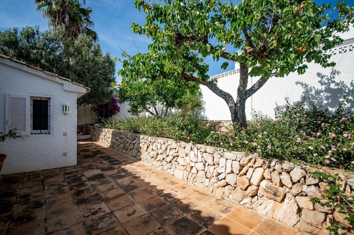 5 soverom Villa til salgs i Moraira med svømmebasseng garasje - € 1 699 000 (Ref: 10043042)