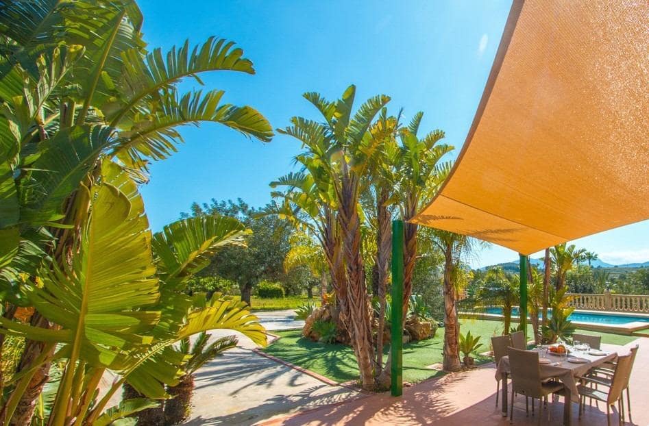 4 bedroom Finca/Country House for rent in Teulada with pool garage - € 3,000 (Ref: 10102631)