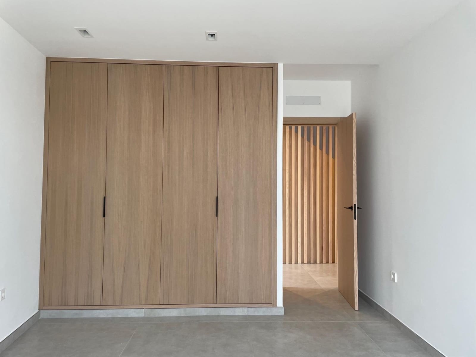 3 bedroom Villa for sale in Moraira with pool garage - € 2,250,000 (Ref: 3804676)