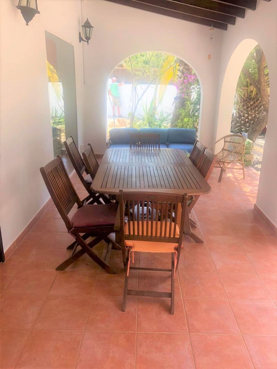 4 bedroom Villa for rent in Moraira with pool - € 1,900 (Ref: 6160461)