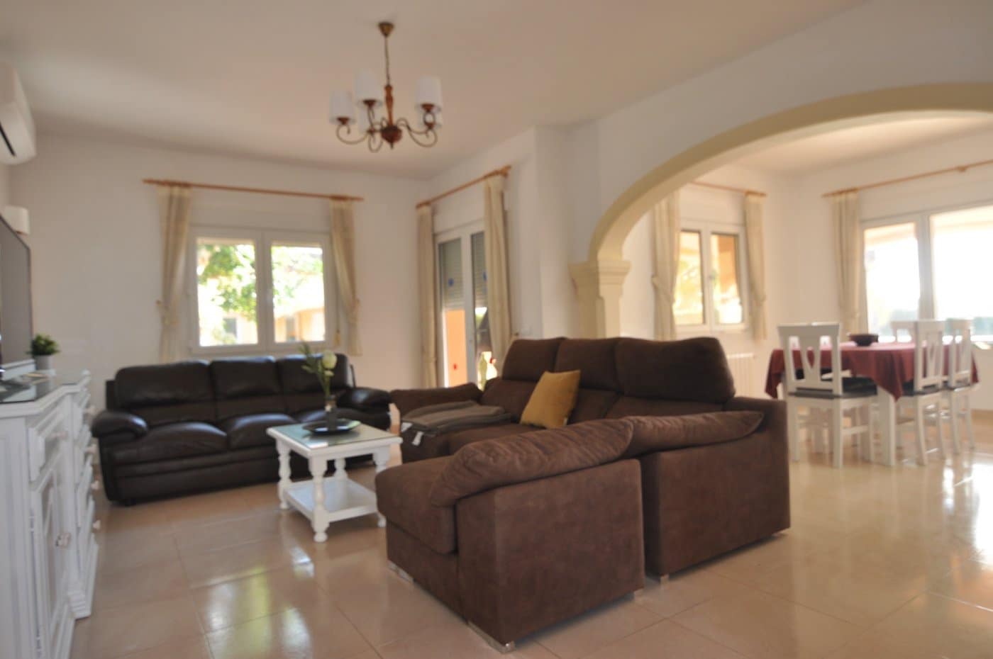 4 bedroom Villa for rent in Moraira with pool - € 2,800 (Ref: 6524447)