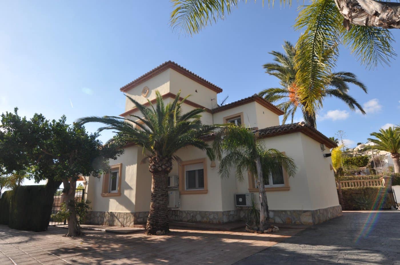 4 bedroom Villa for rent in Moraira with pool - € 2,800 (Ref: 6524447)