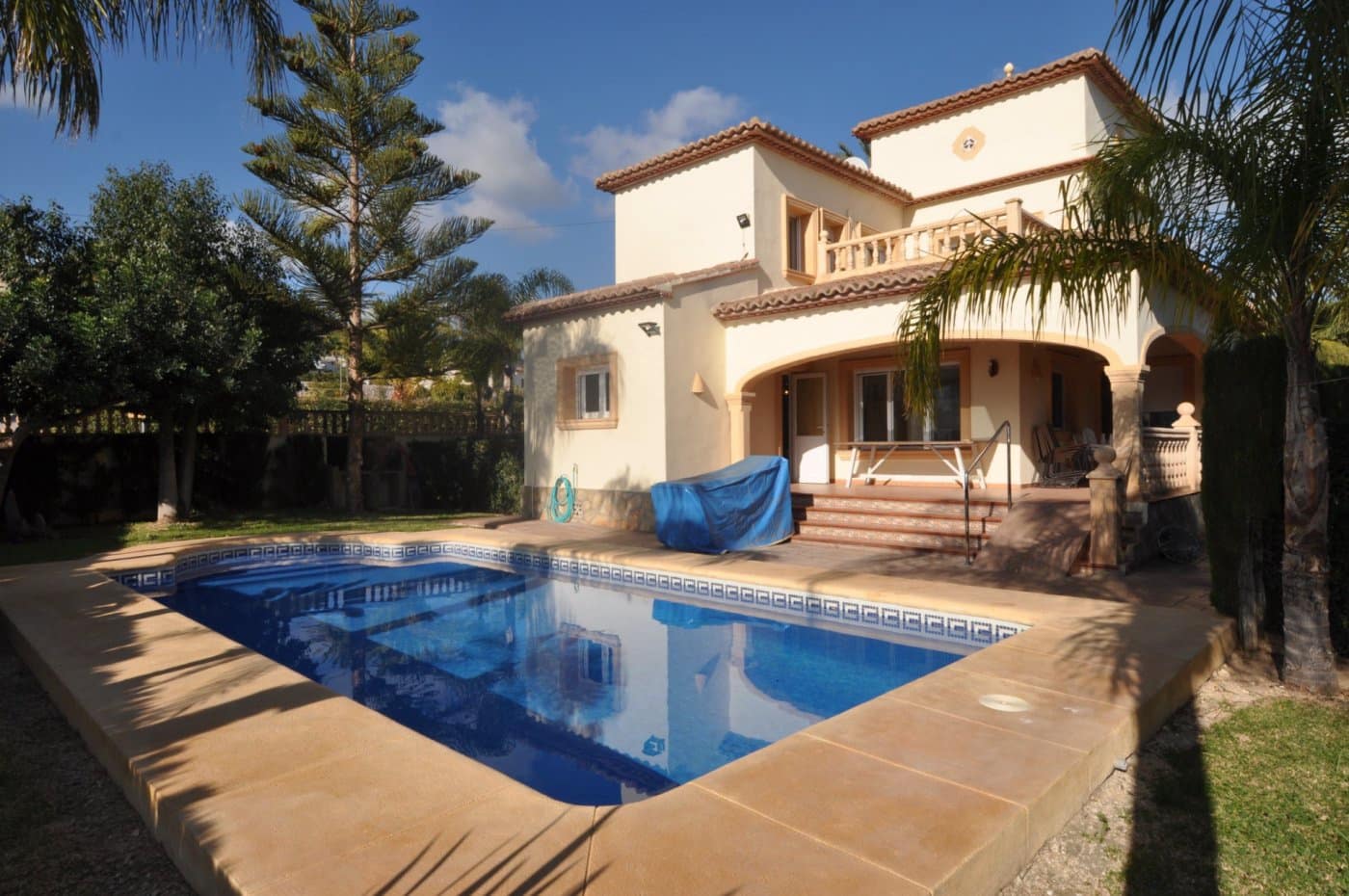 4 bedroom Villa for rent in Moraira with pool - € 2,800 (Ref: 6524447)