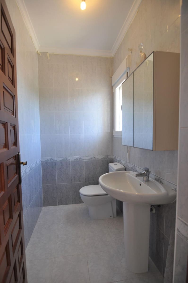 Chalet de 4 habitaciones en Cumbre del Sol en venta con piscina garaje - 975.000 € (Ref: 7453378)