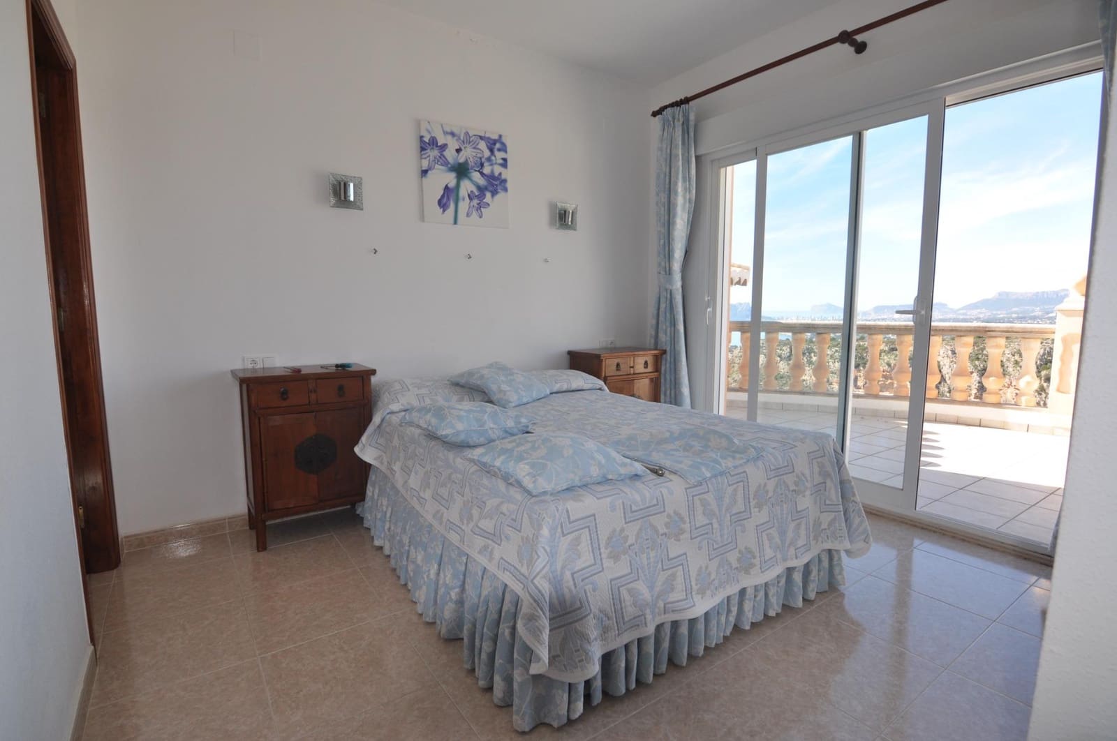 Chalet de 4 habitaciones en Cumbre del Sol en venta con piscina garaje - 975.000 € (Ref: 7453378)