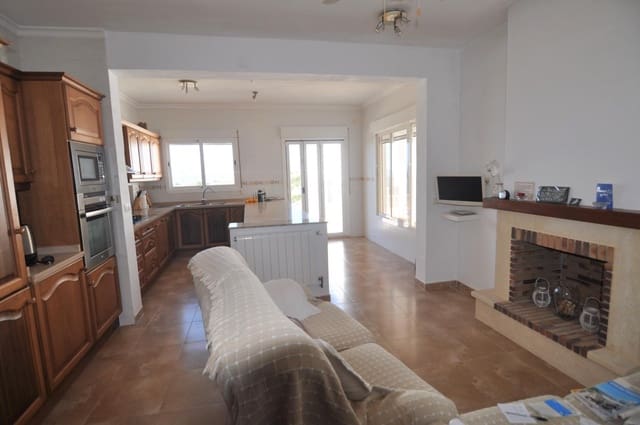 Chalet de 4 habitaciones en Cumbre del Sol, Benitachell / Benitatxell en venta con piscina garaje - 975.000 € (Ref: 7453378)