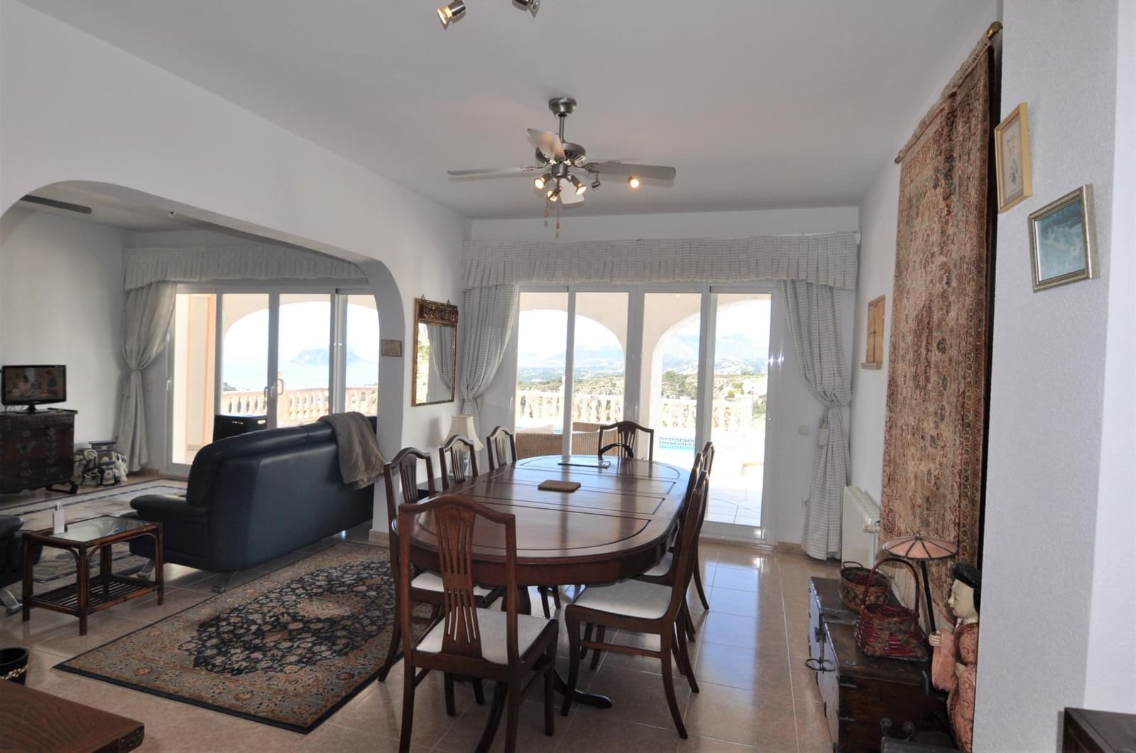 Chalet de 4 habitaciones en Cumbre del Sol en venta con piscina garaje - 975.000 € (Ref: 7453378)