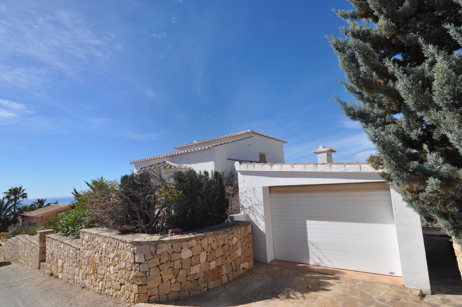 Chalet de 4 habitaciones en Cumbre del Sol en venta con piscina garaje - 975.000 € (Ref: 7453378)