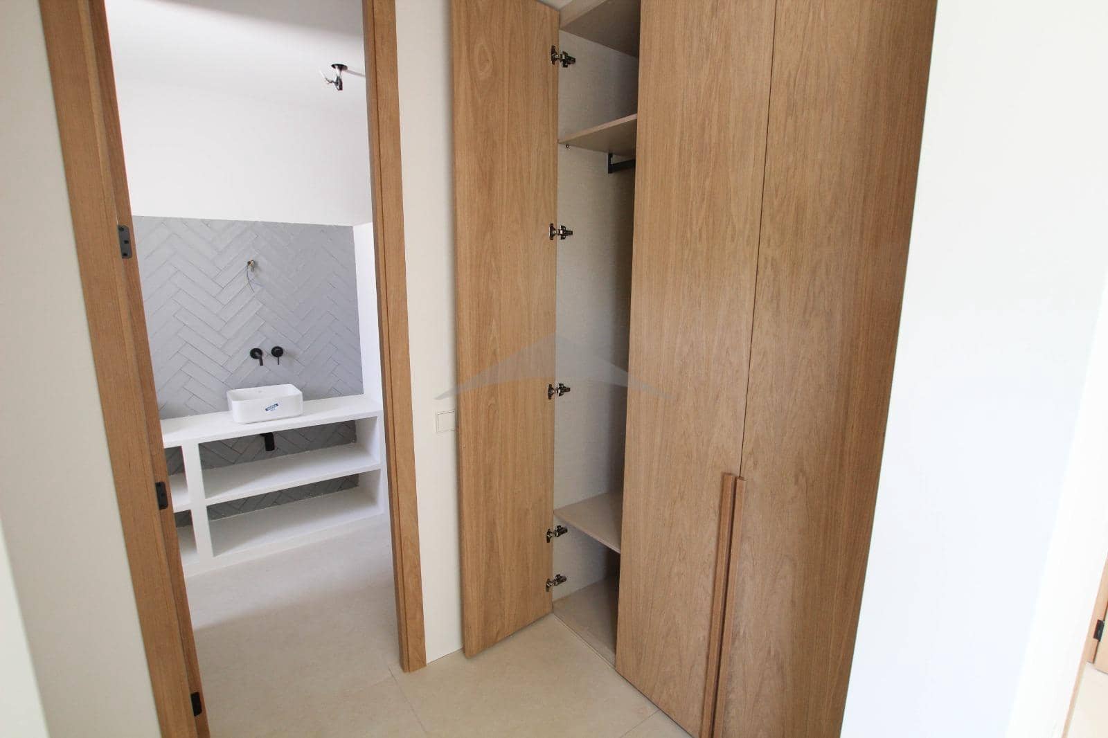 3 slaapkamer Villa te koop in Moraira met zwembad - € 1.250.000 (Ref: 8142698)