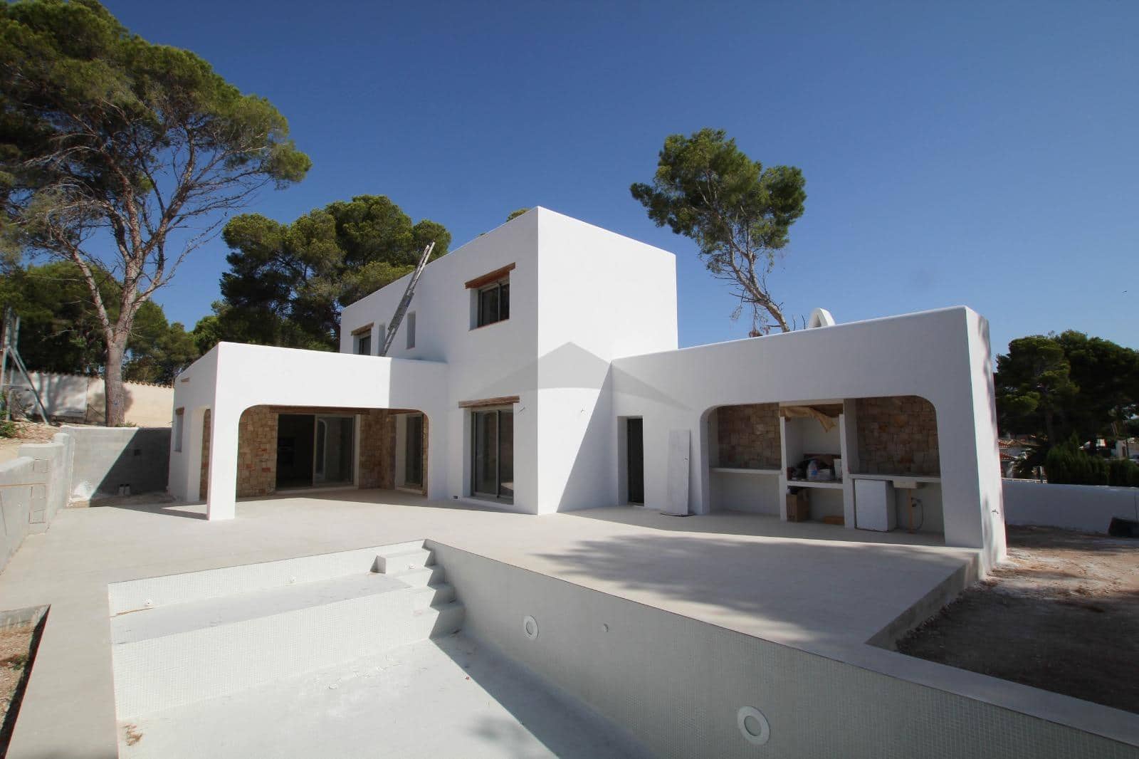 3 slaapkamer Villa te koop in Moraira met zwembad - € 1.250.000 (Ref: 8142698)