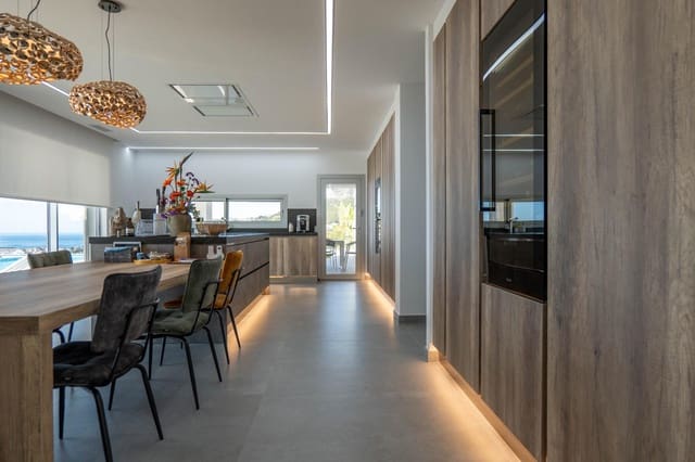 4 Zimmer Villa zu verkaufen in Calpe / Calp mit Pool Garage - 2.825.000 € (Ref: 8662740)