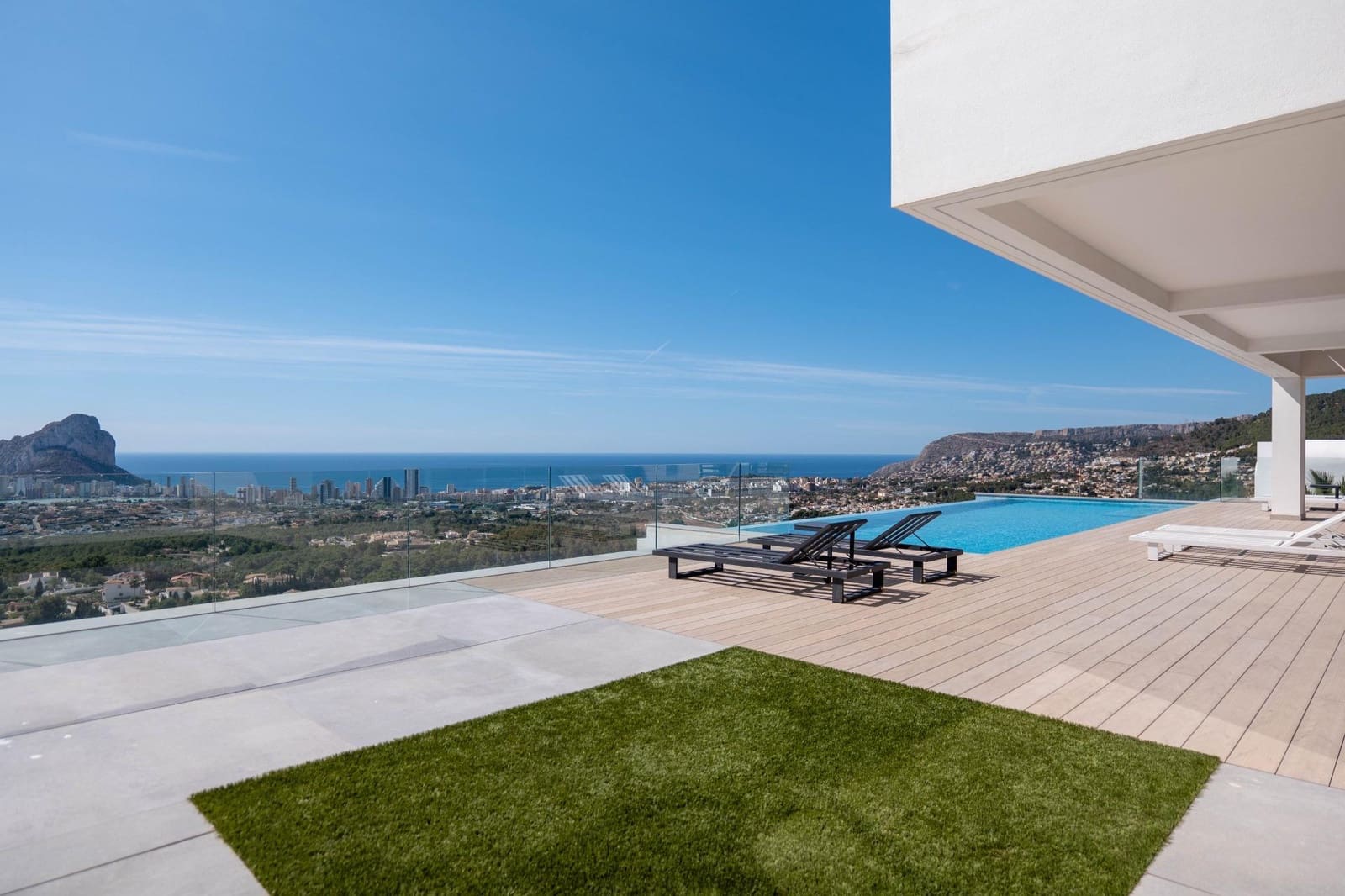 4 Zimmer Villa zu verkaufen in Calpe / Calp mit Pool Garage - 2.825.000 € (Ref: 8662740)