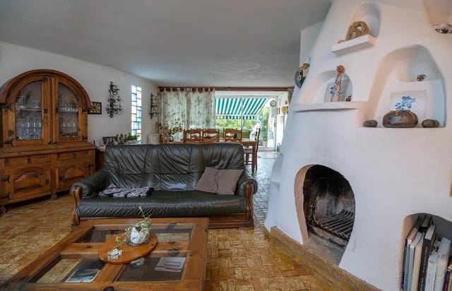 6 Zimmer Villa zu verkaufen in Cap Martí - El Tossalet - Pinomar, Javea / Xàbia mit Garage - 950.000 € (Ref: 9031411)