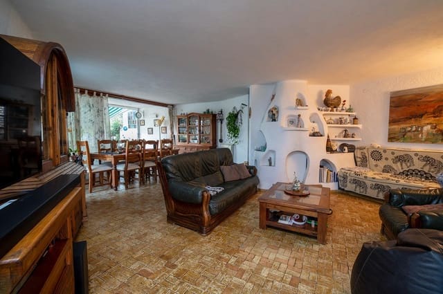 6 Zimmer Villa zu verkaufen in Cap Martí - El Tossalet - Pinomar, Javea / Xàbia mit Garage - 950.000 € (Ref: 9031411)