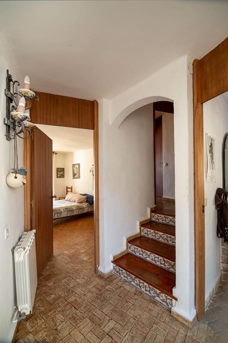 6 bedroom Villa for sale in Javea / Xabia with pool garage - € 1,090,000 (Ref: 9031411)