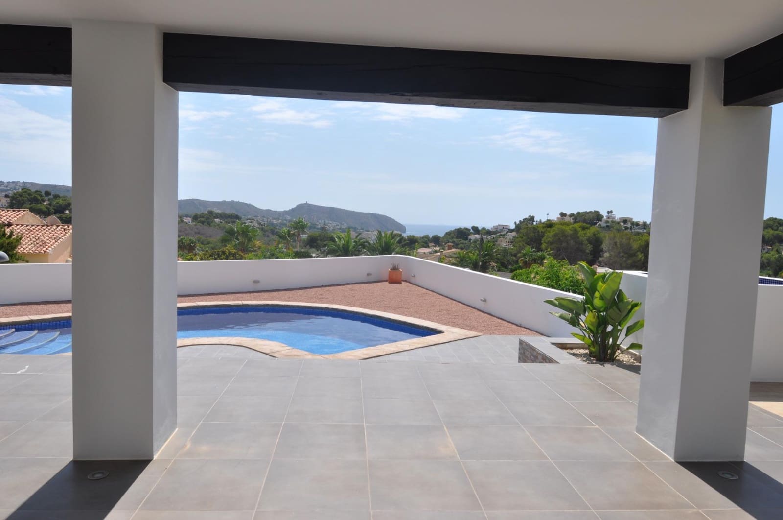 3 bedroom Villa for sale in Moraira with pool - € 1,440,000 (Ref: 9085233)