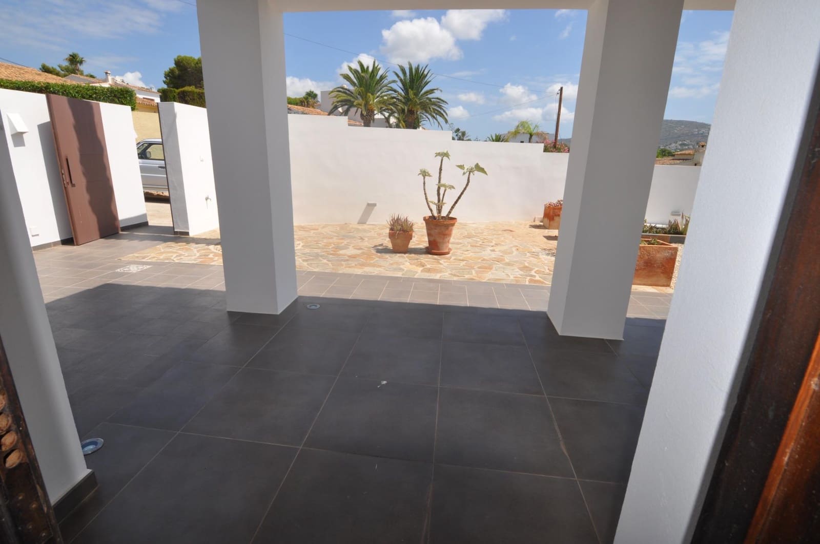 3 bedroom Villa for sale in Moraira with pool - € 1,440,000 (Ref: 9085233)