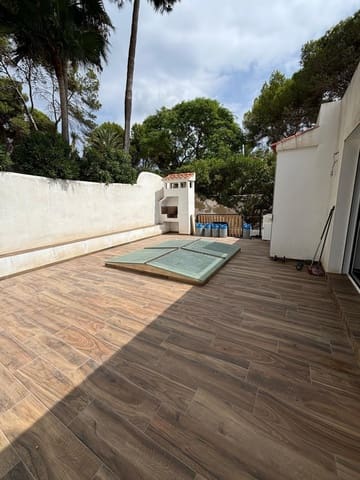 2 slaapkamer Appartement te koop in Moraira, Teulada-Moraira - € 745.000 (Ref: 9162236)