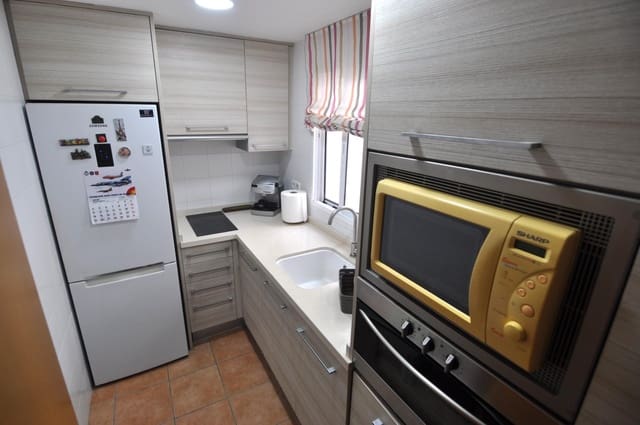 3 quarto Apartamento de Praia para arrendar em Moraira, Teulada-Moraira - 1 200 € (Ref: 9186850)