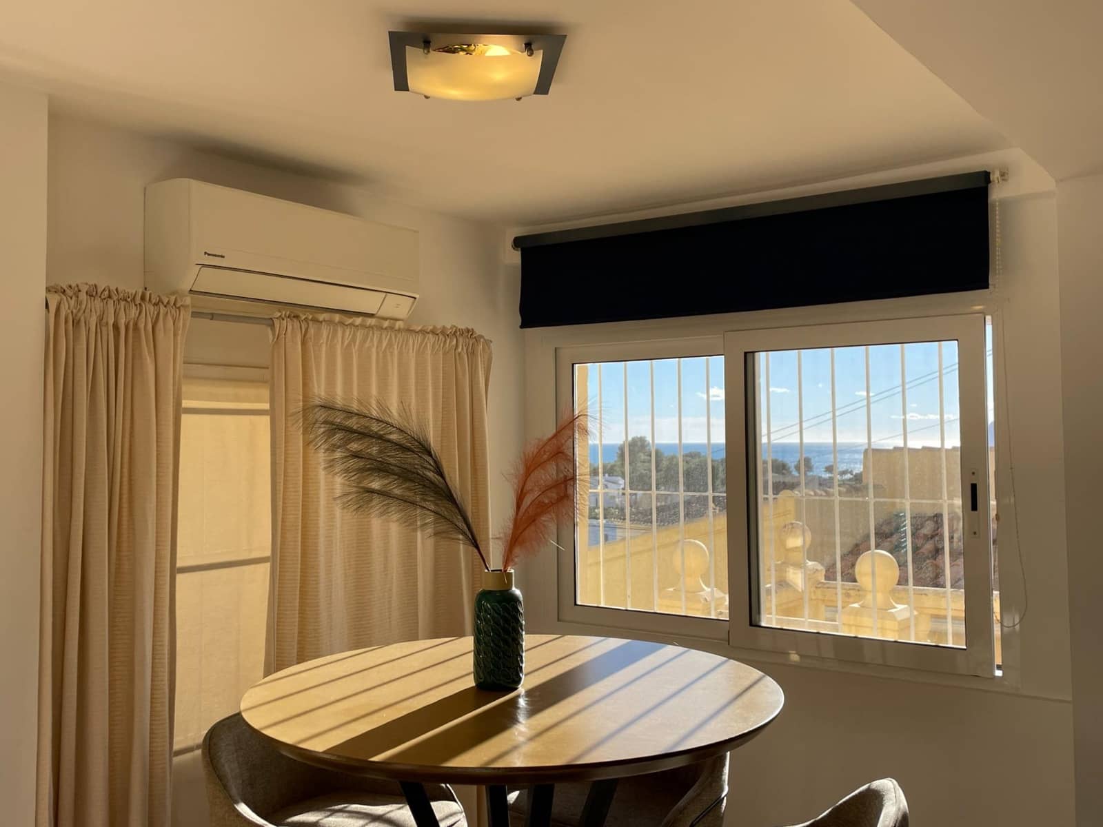 Bungalow de 2 chambres à louer à Moraira avec piscine garage - 1 250 € (Ref: 9415901)