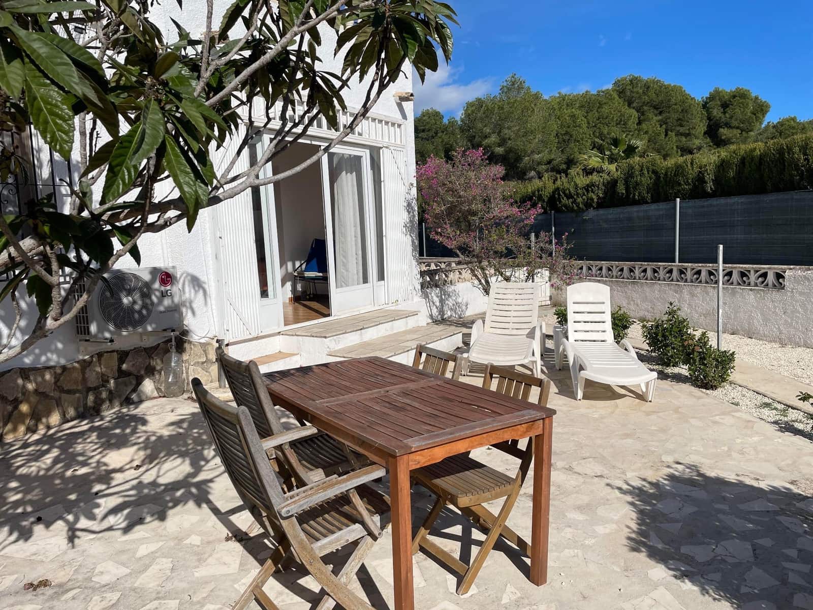 2 bedroom Apartment for sale in Moraira - € 230,000 (Ref: 9437786)