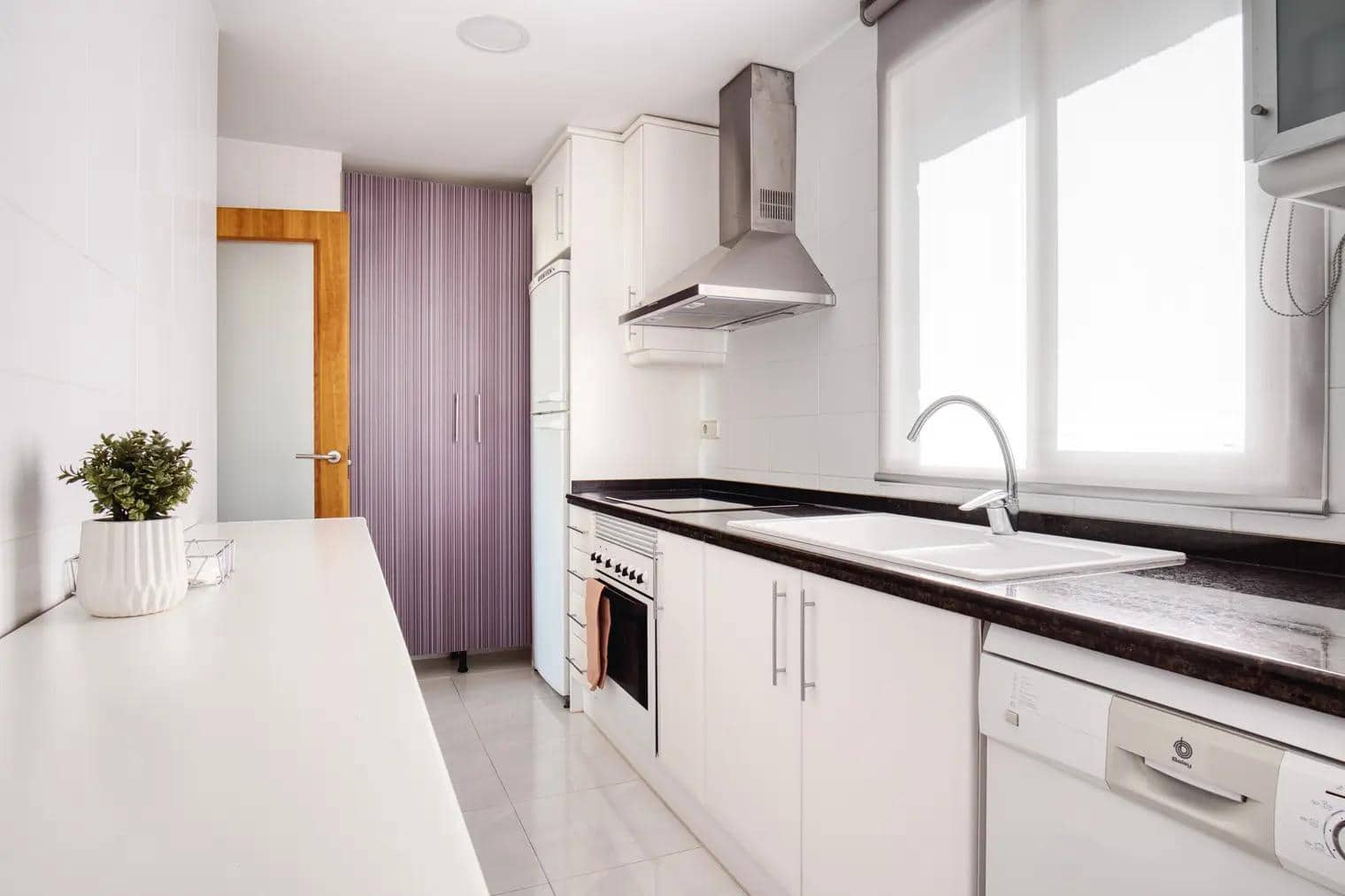 2 bedroom Apartment for rent in Calpe / Calp - € 1,600 (Ref: 9491305)