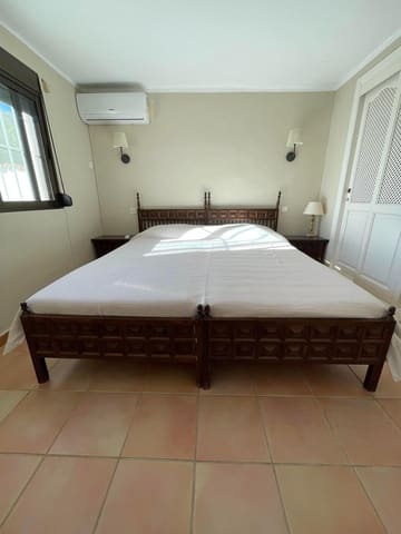 1 slaapkamer Bungalow te koop in Moraira, Teulada-Moraira met zwembad - € 240.000 (Ref: 9502340)