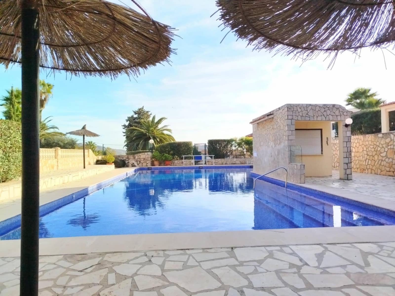 1 soverom Bungalow til salgs i Moraira med svømmebasseng - € 239 000 (Ref: 9502340)