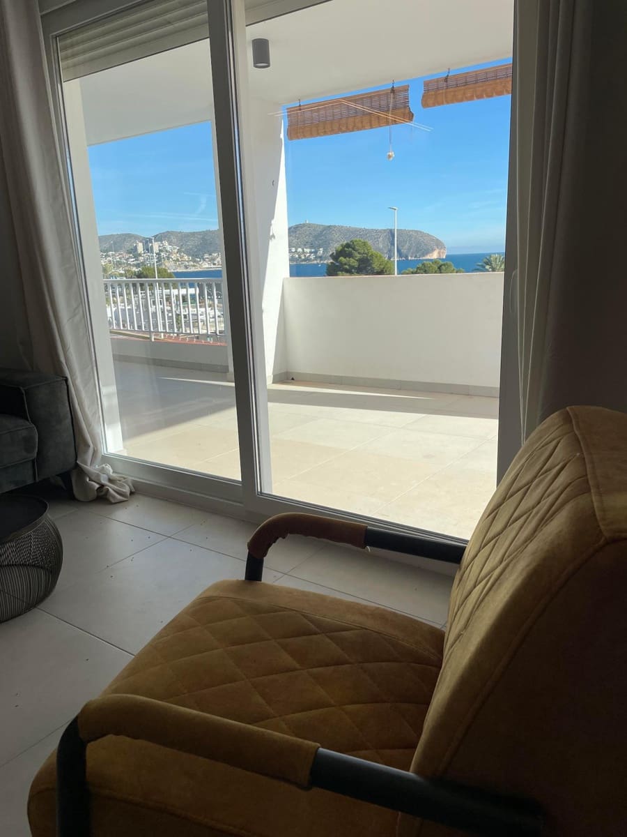 Ático de 2 habitaciones en Moraira en alquiler - 1.600 € (Ref: 9513390)