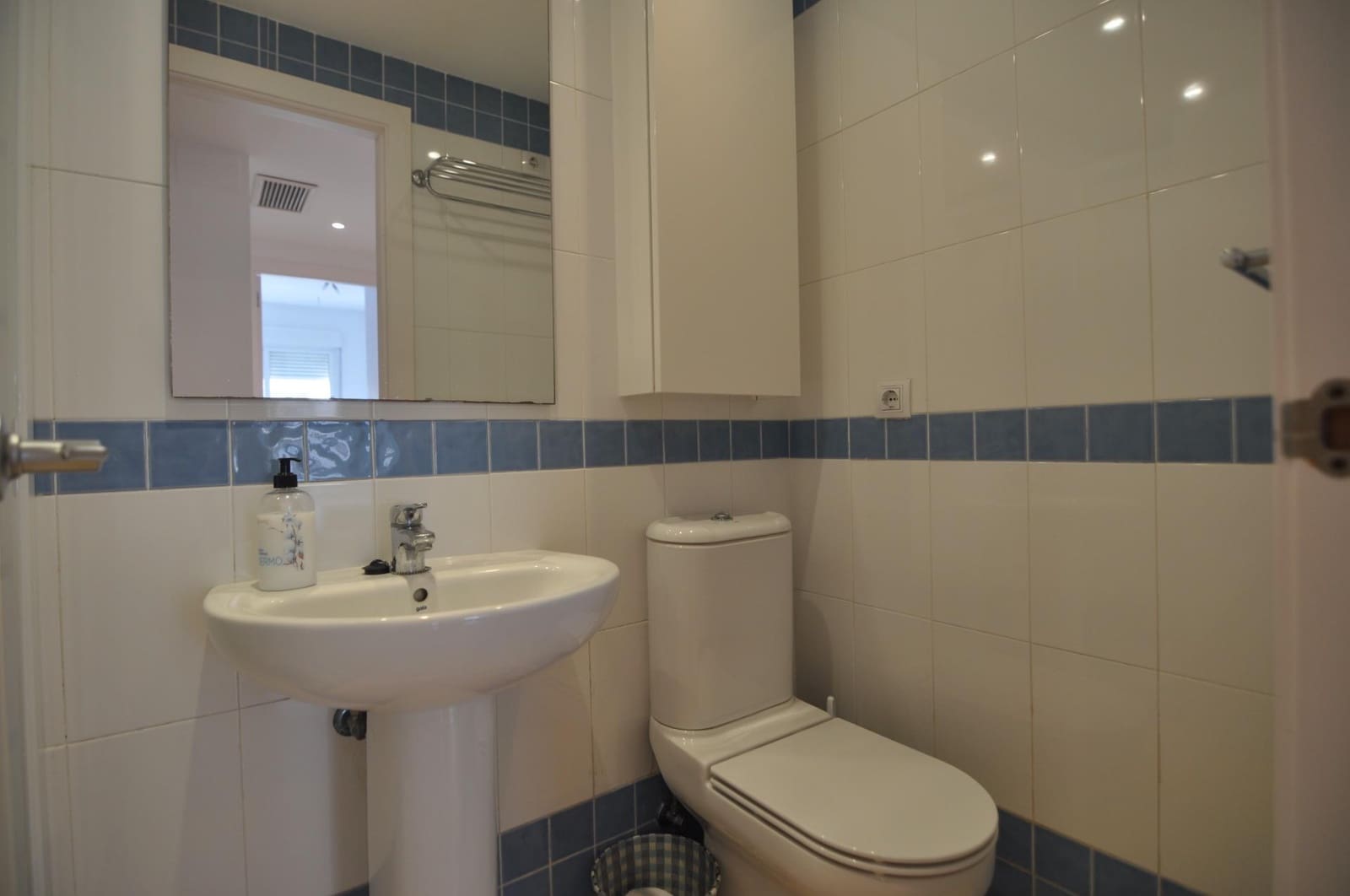 Appartement de 2 chambres à louer à Moraira - 1 100 € (Ref: 9599509)