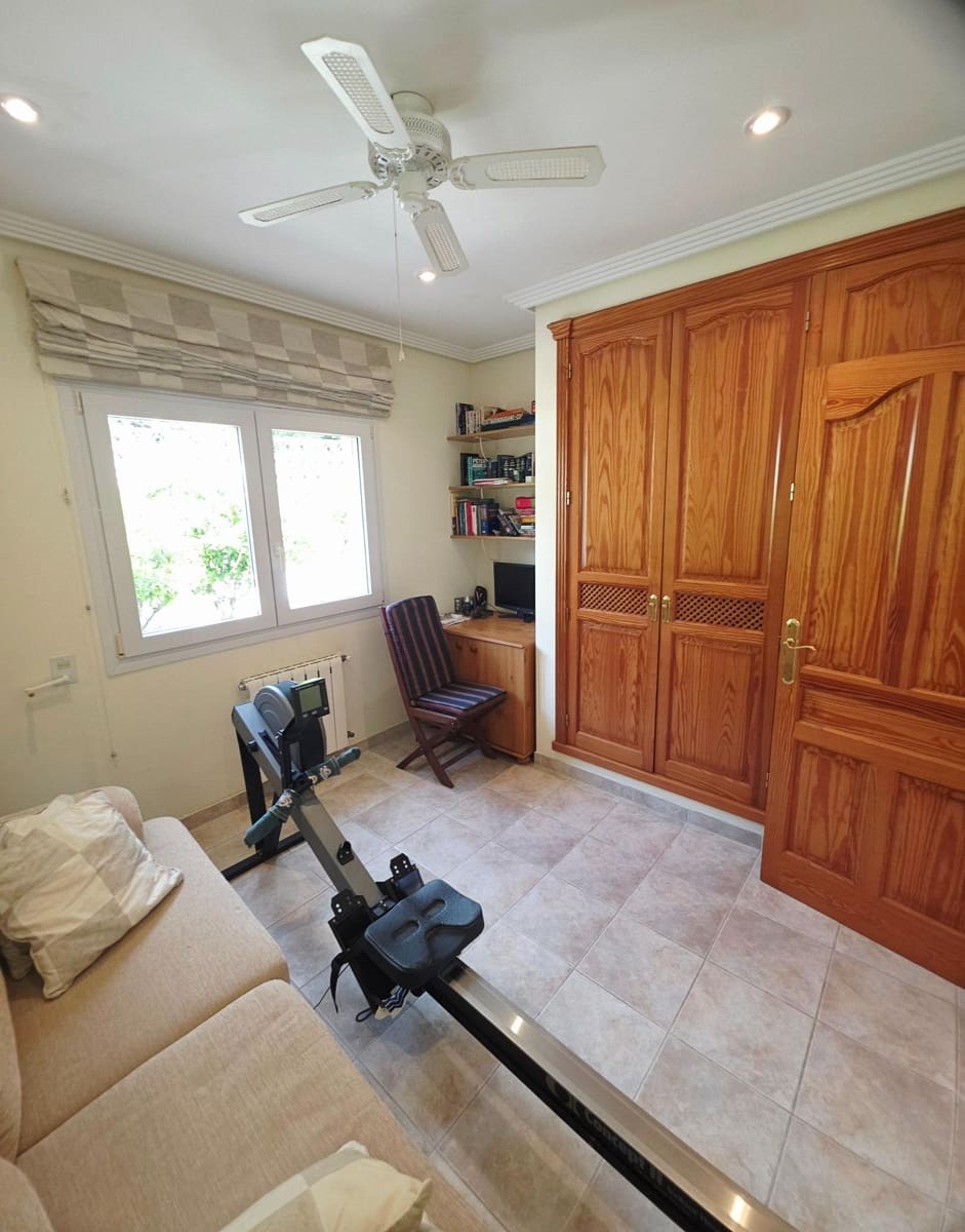 Chalet de 3 habitaciones en Moraira en venta con garaje - 695.000 € (Ref: 9719900)