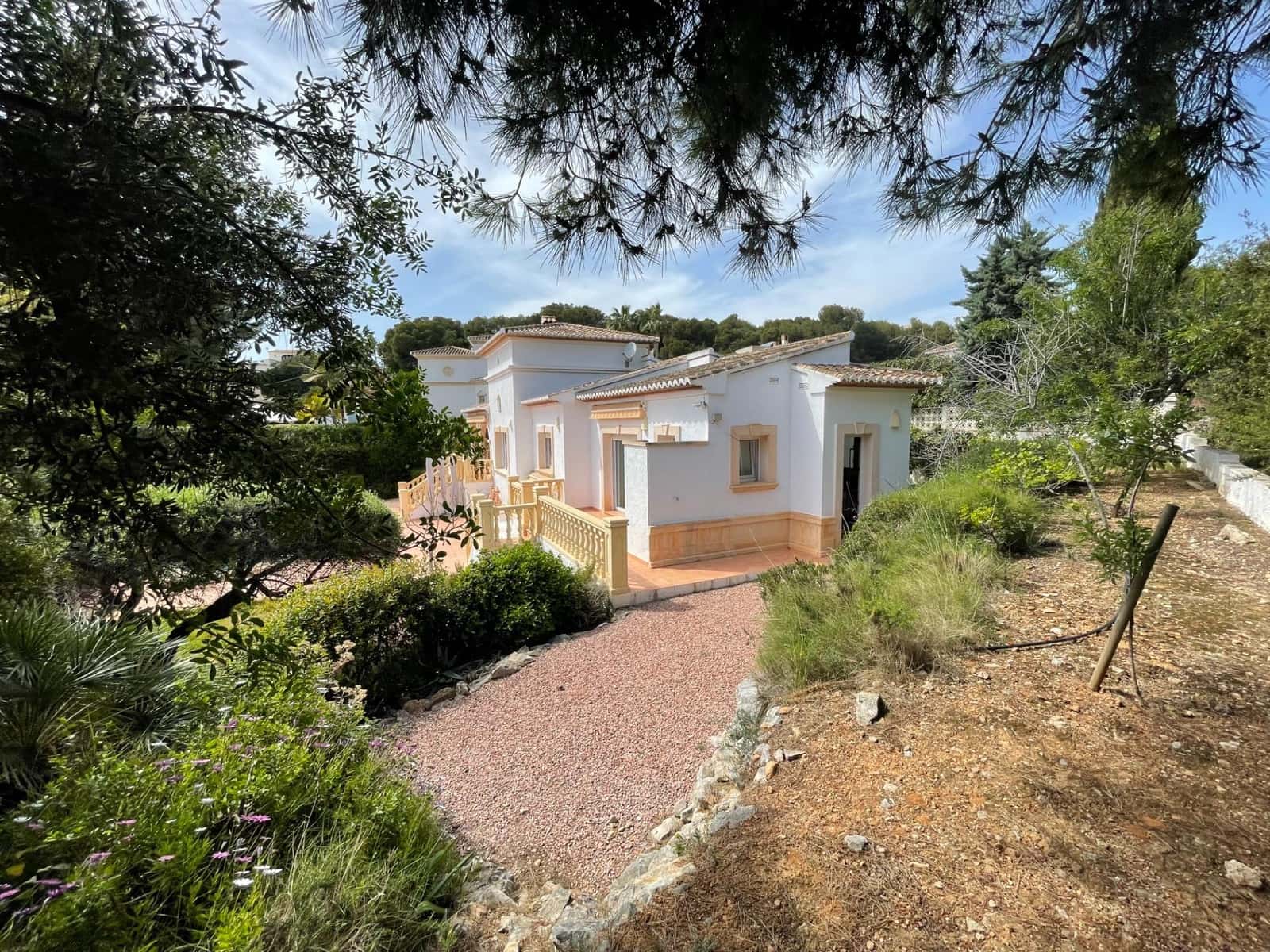 3 soveværelse Villa til salg i Moraira med garage - € 695.000 (Ref: 9719900)