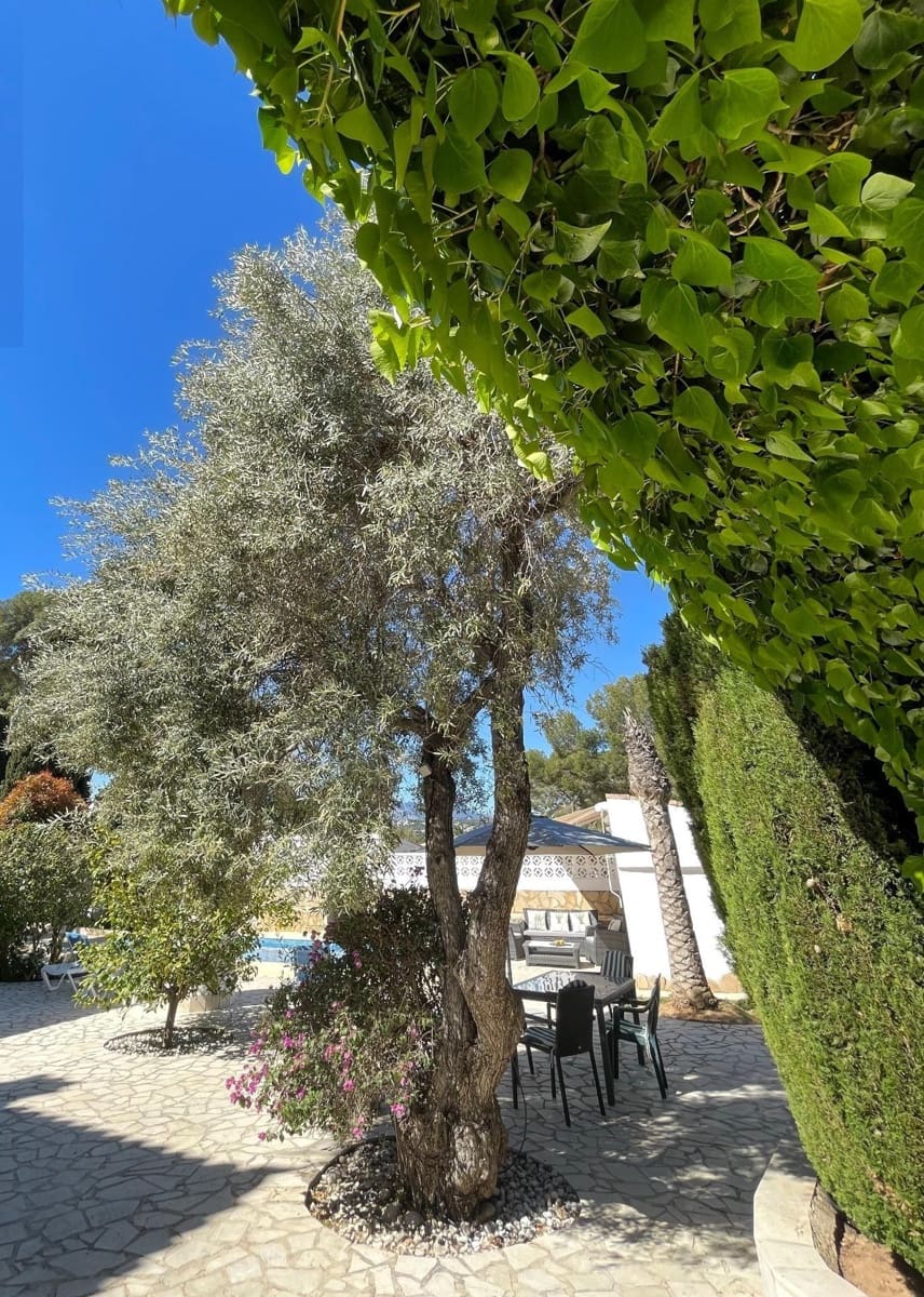 4 sovrum Villa till salu i Moraira med pool garage - 850 000 € (Ref: 9738541)