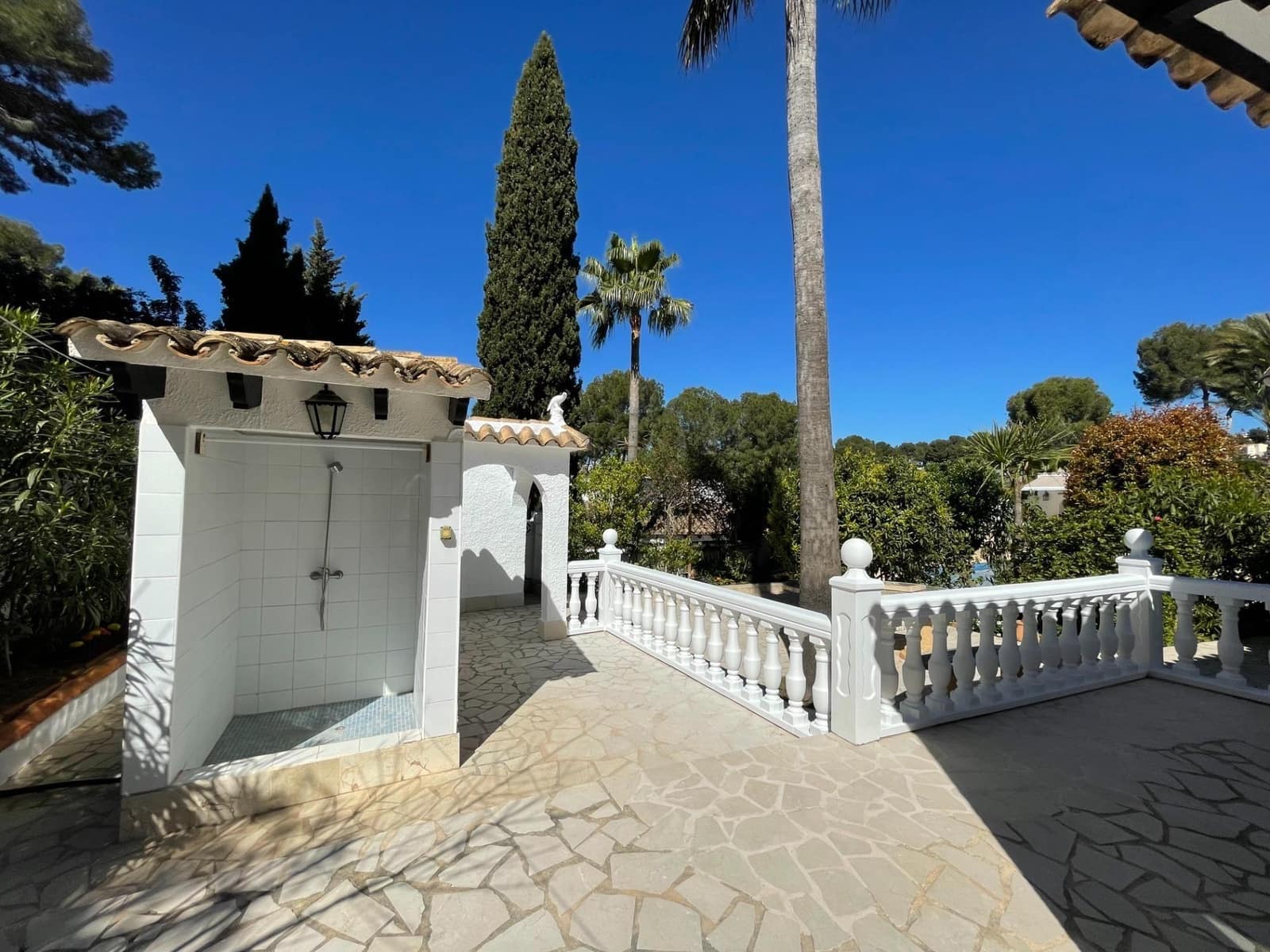 4 sovrum Villa till salu i Moraira med pool garage - 850 000 € (Ref: 9738541)
