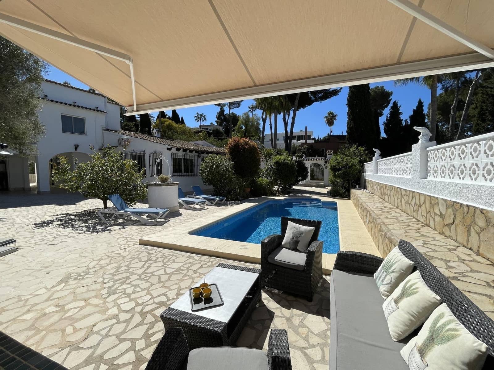 4 sovrum Villa till salu i Moraira med pool garage - 850 000 € (Ref: 9738541)