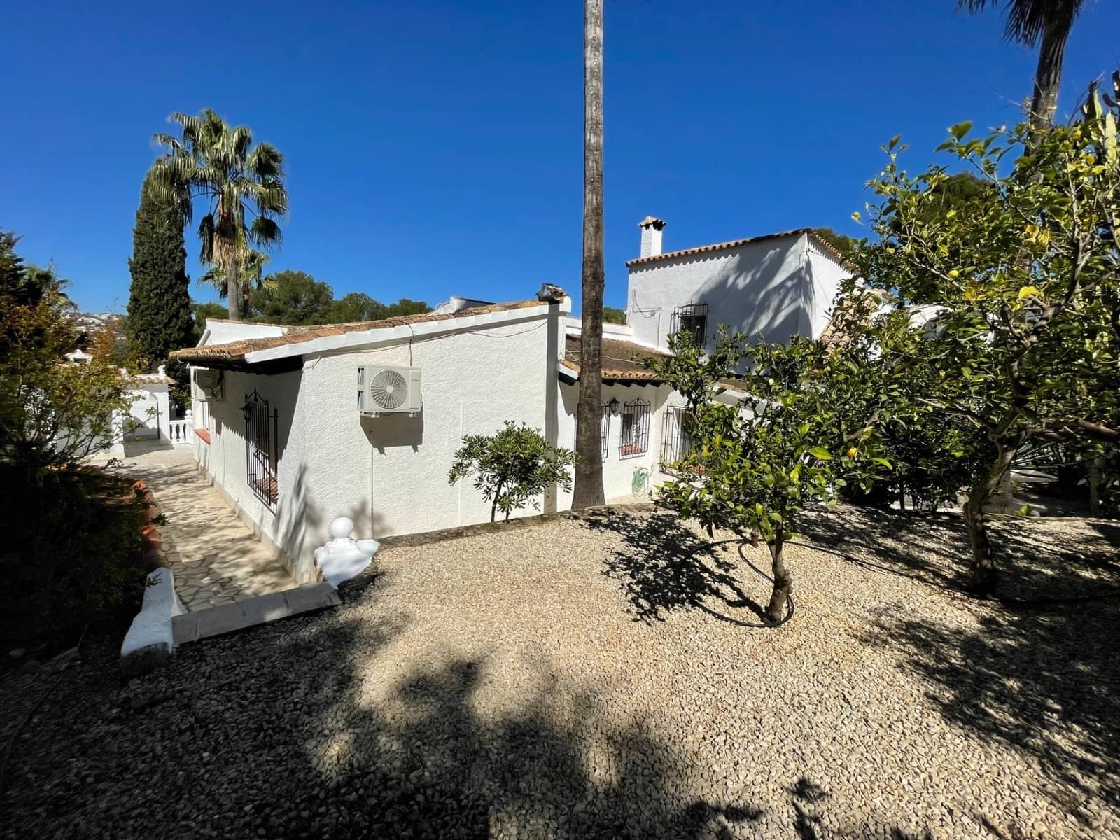 4 sovrum Villa till salu i Moraira med pool garage - 850 000 € (Ref: 9738541)