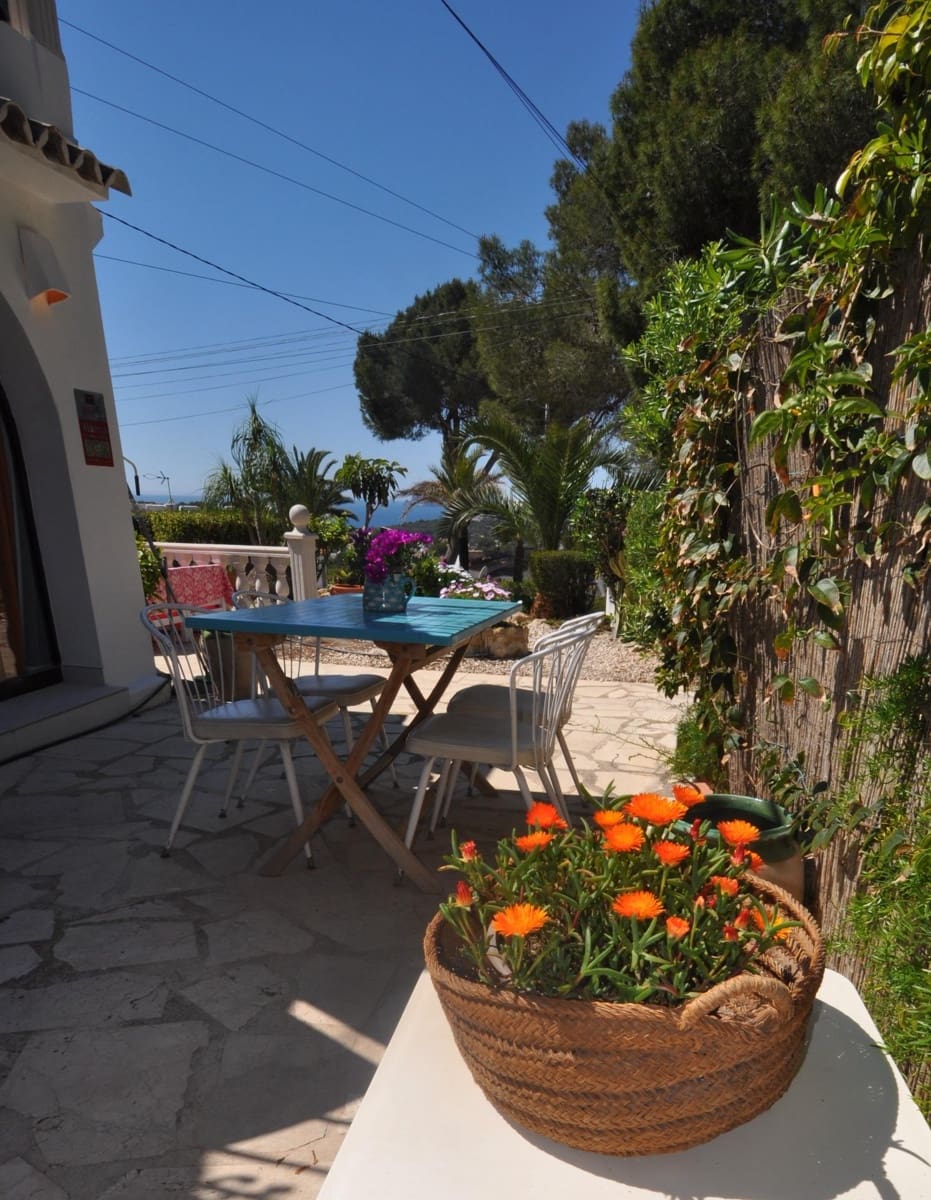 2 slaapkamer Bungalow te koop in Moraira met zwembad - € 315.000 (Ref: 9791031)