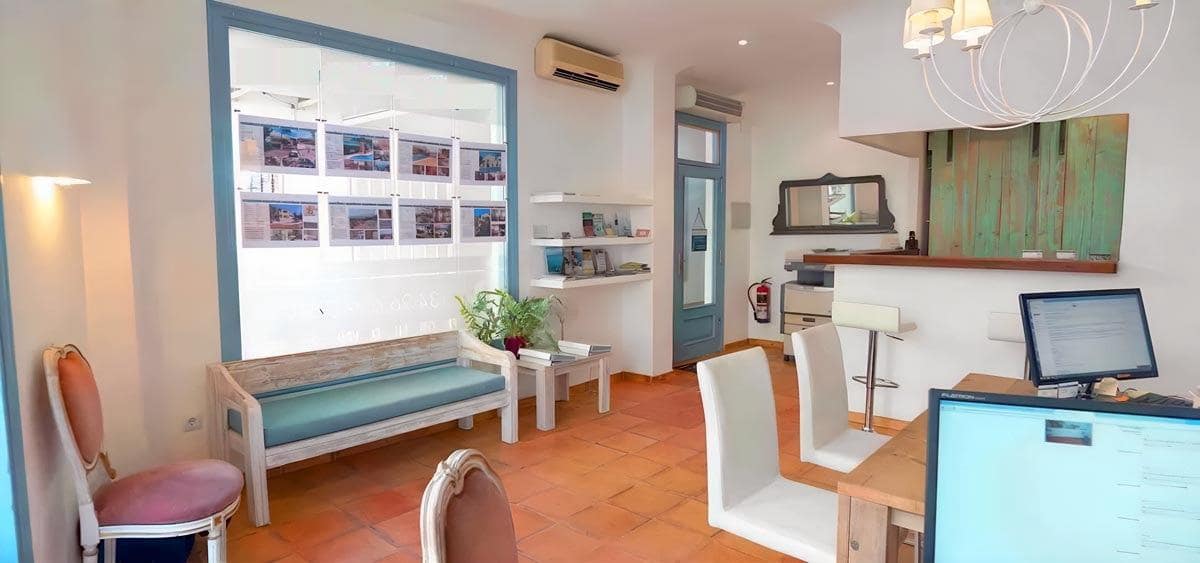 Kontor til leje i Moraira - € 900 (Ref: 9846208)