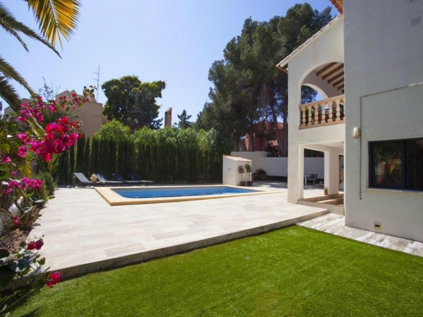 6 makuuhuone Huvila vuokrattavana paikassa Moraira mukana uima-altaan - 3 000 € (Ref: 9913159)