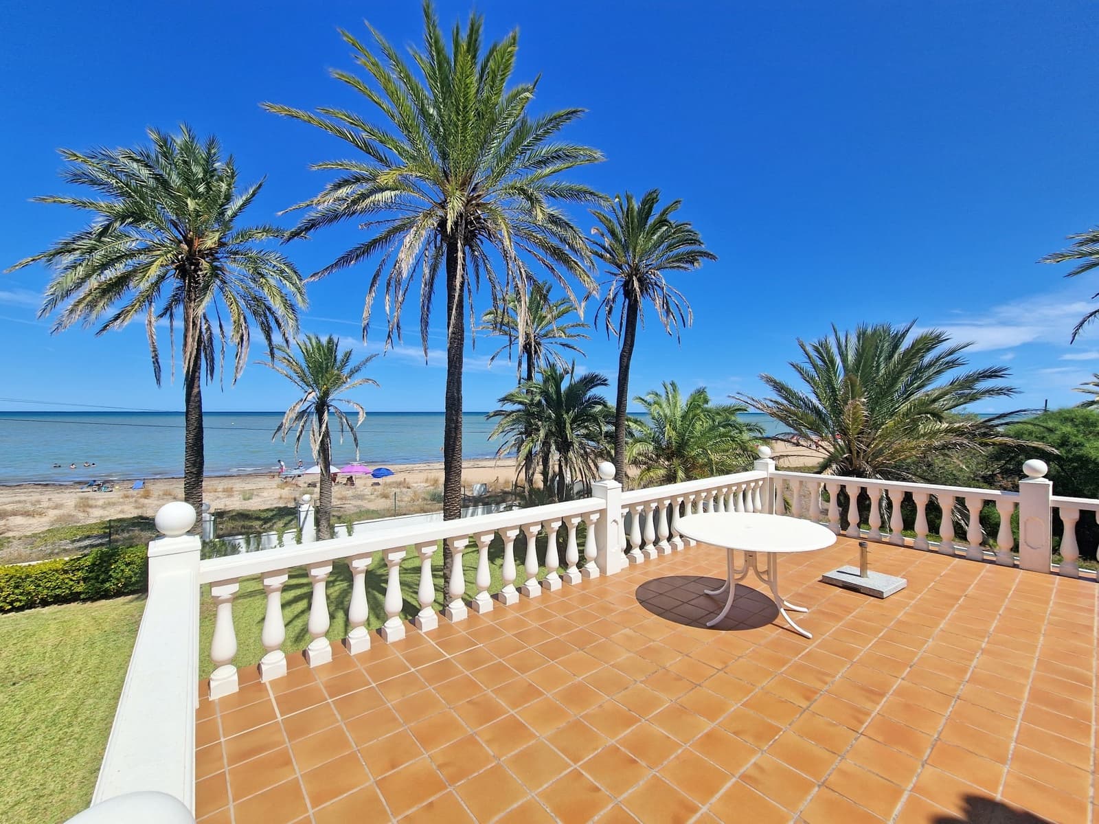 4 bedroom Villa for sale in Denia with pool garage - € 1,950,000 (Ref: 7363499)