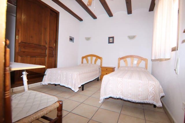 Chalet de 6 habitaciones en Las Marinas / Les Marines, Dénia en venta con piscina garaje - 598.000 € (Ref: 8510587)