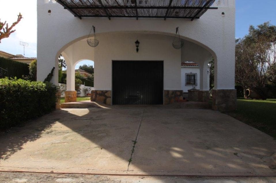 6 chambre Villa/Maison à vendre à Denia avec piscine garage - 598 000 € (Ref: 8510587)