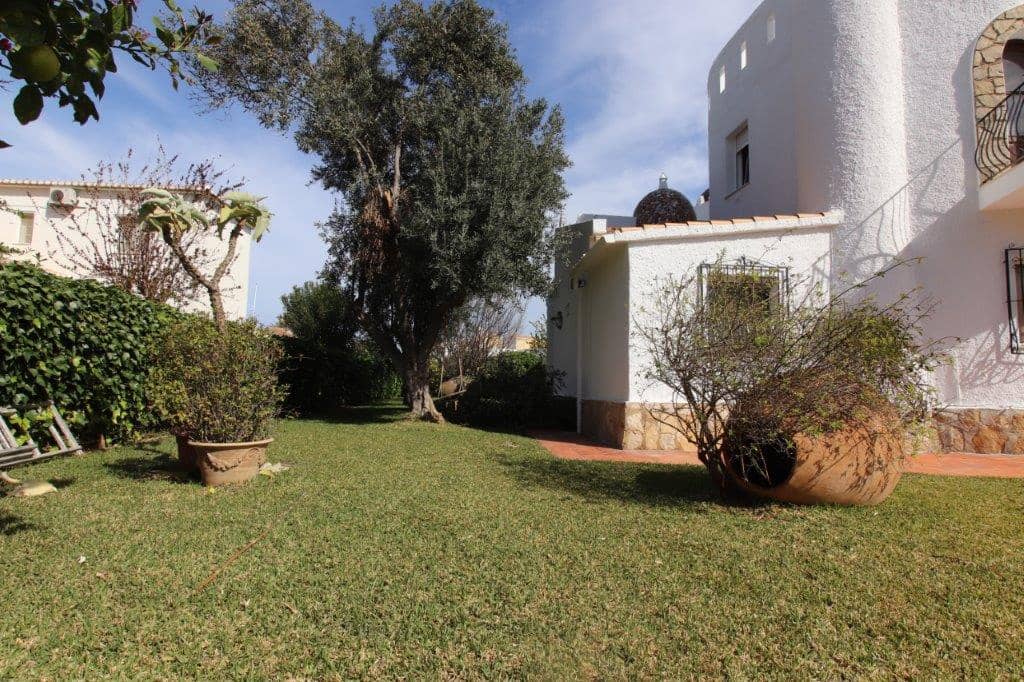 6 chambre Villa/Maison à vendre à Denia avec piscine garage - 598 000 € (Ref: 8510587)