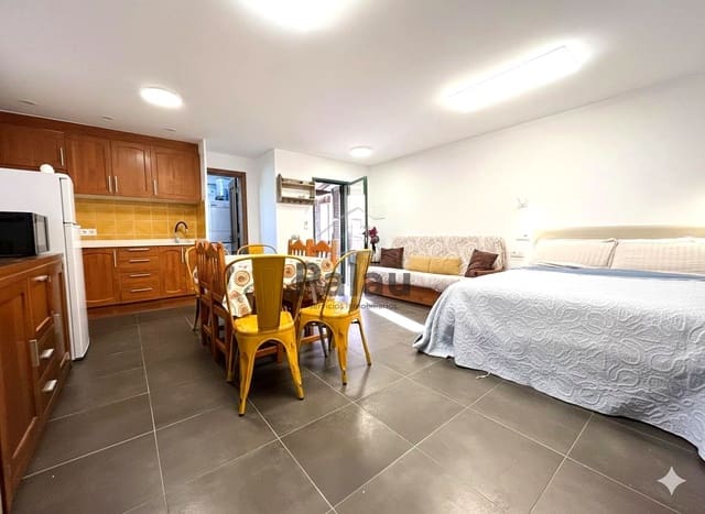 Flat for sale in Cala Galdana, Ferreries - € 225,000 (Ref: 9515894)