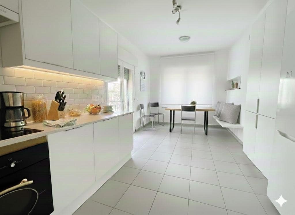 4 Zimmer Villa zu verkaufen in Ciutadella de Menorca mit Garage - 520.000 € (Ref: 9515895)