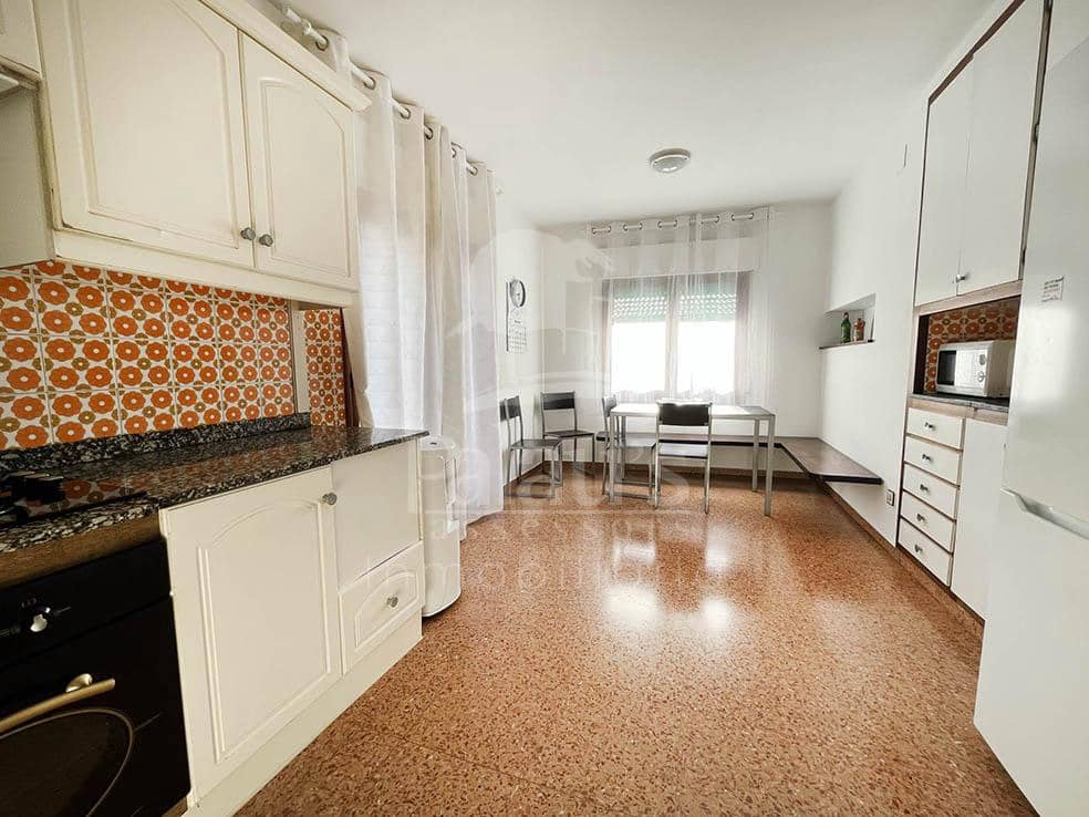4 Zimmer Villa zu verkaufen in Ciutadella de Menorca mit Garage - 520.000 € (Ref: 9515895)