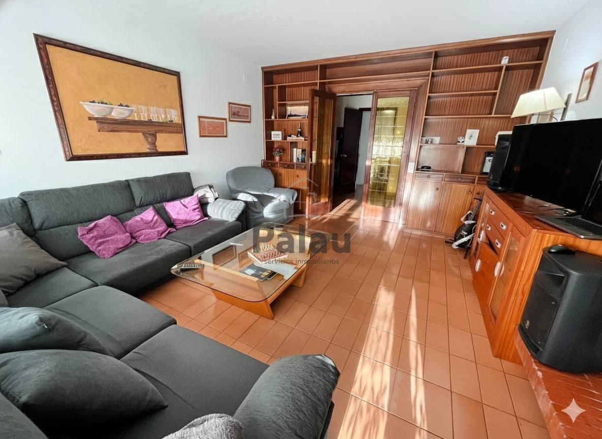 4 Zimmer Villa zu verkaufen in Ciutadella de Menorca mit Garage - 520.000 € (Ref: 9515895)