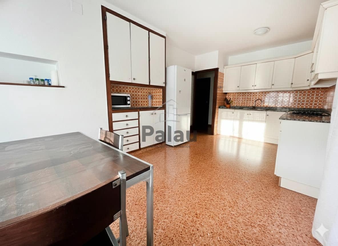 4 Zimmer Villa zu verkaufen in Ciutadella de Menorca mit Garage - 520.000 € (Ref: 9515895)