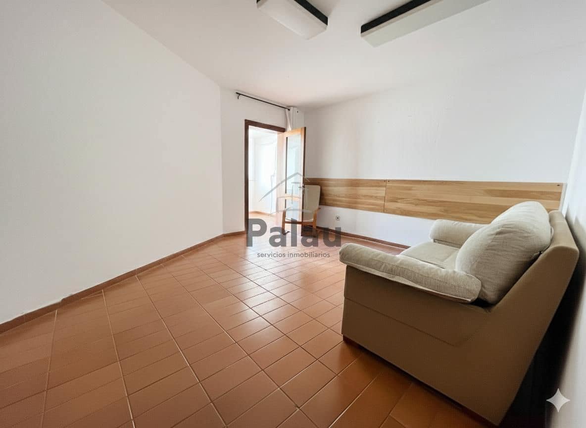 4 Zimmer Villa zu verkaufen in Ciutadella de Menorca mit Garage - 520.000 € (Ref: 9515895)