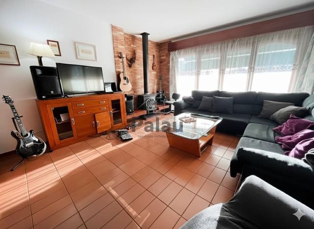 4 Zimmer Villa zu verkaufen in Ciutadella, Ciutadella de Menorca mit Garage - 520.000 € (Ref: 9515895)